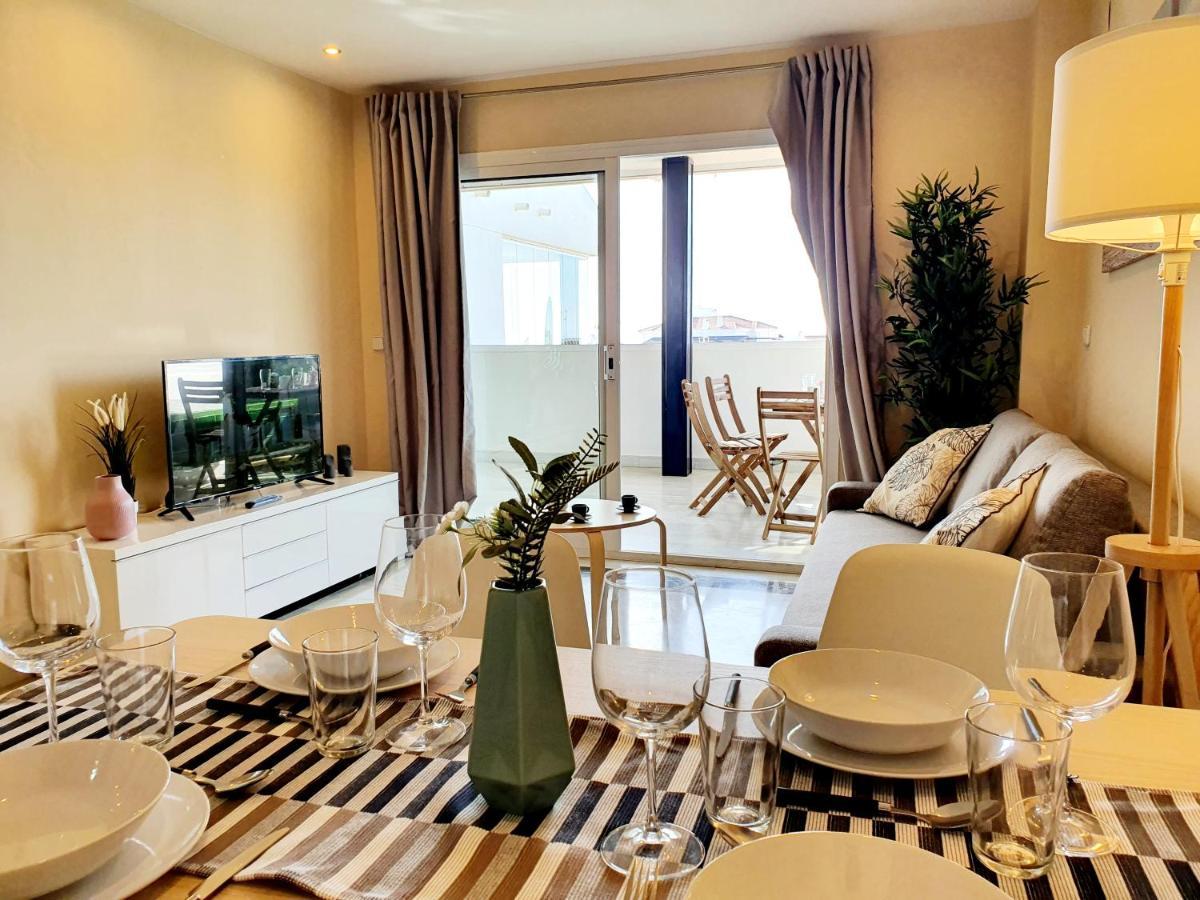 Cozy Apartment On The Beach Sitio de Calahonda Exterior photo