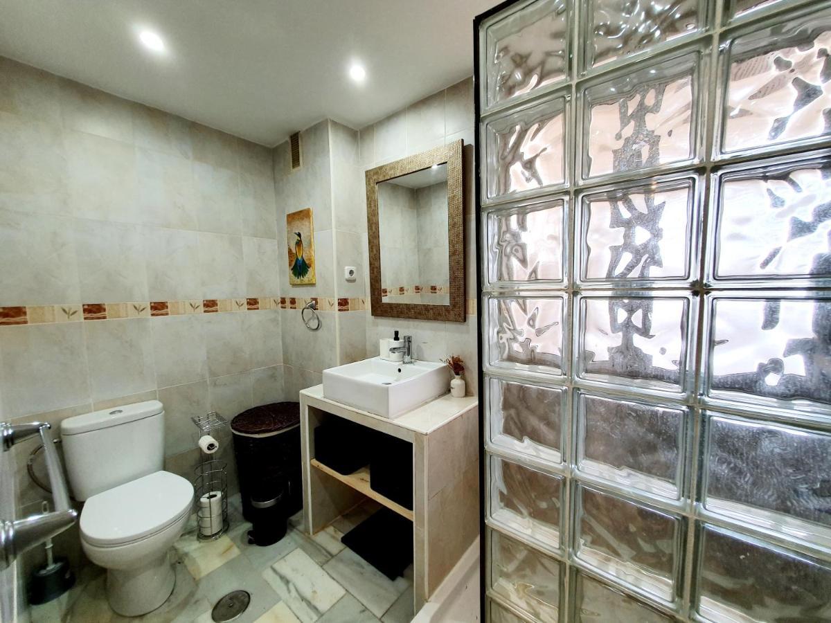 Cozy Apartment On The Beach Sitio de Calahonda Exterior photo